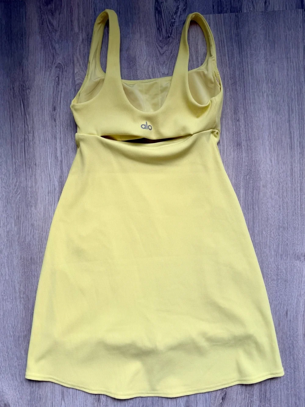 Alo Yoga - Slice Tennis Dress in Sunshine / Yellow Cutout Tank Women's - size XS
